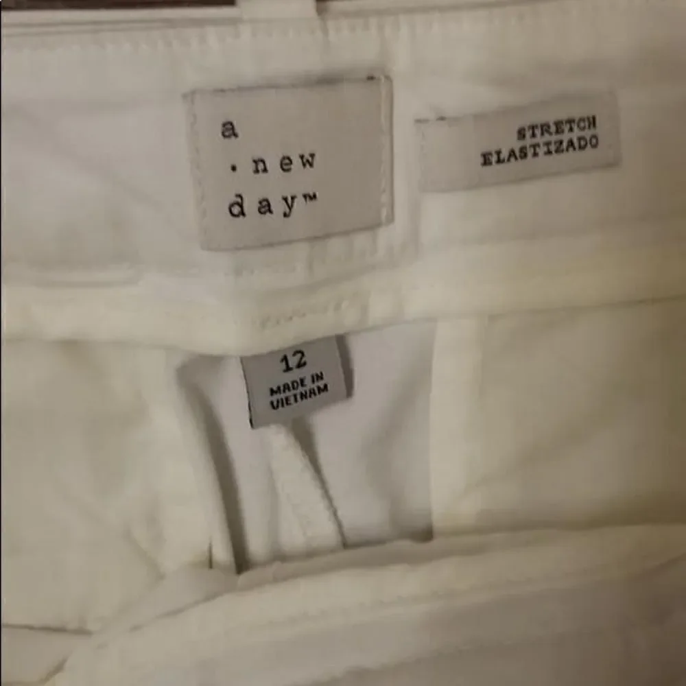 “ A new day” women’s shorts size 12